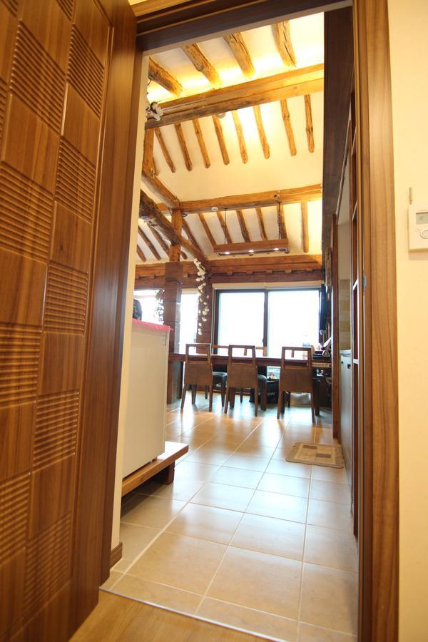 Hotel Eunhaengro 86.2 Jeonju Exterior foto